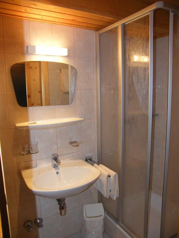 Katharina'S Sleepover - Budget Holiday Home Kaprun Bilik gambar
